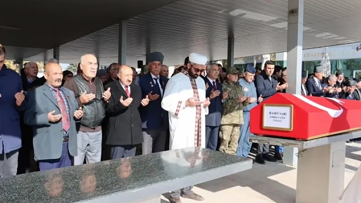 Kıbrıs Gazisi son yolculuğuna uğurlandı