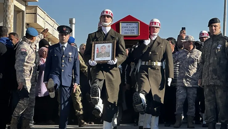 Malatya şehidini son yolculuğuna uğurladı