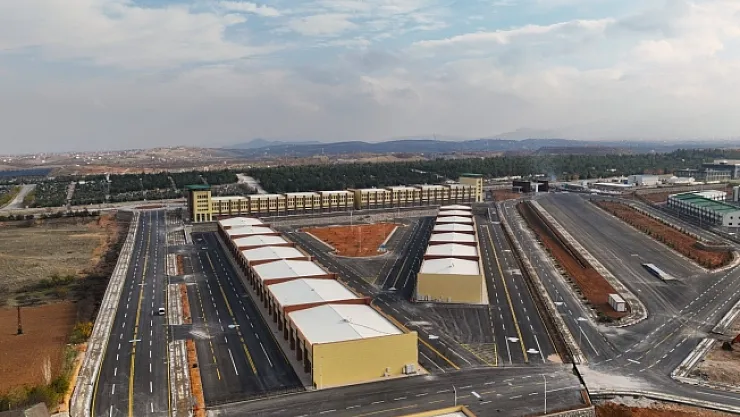 Yeni Buğday Pazarı esnafını bekliyor!