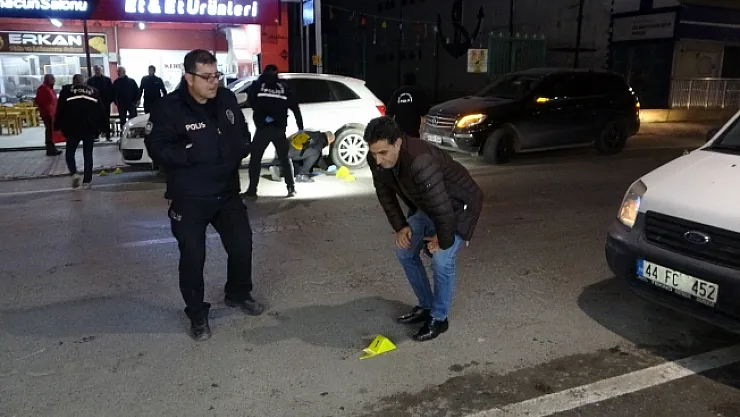 Cadde ortasında kurşun yağmuruna tutuldu