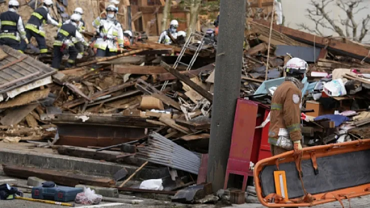 Japonya'daki 7.6'lık depremde ölü sayısı 161'e yükseldi