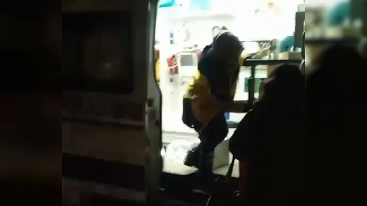 Kontrolden çıkan motosiklet devrildi: 1 yaralı