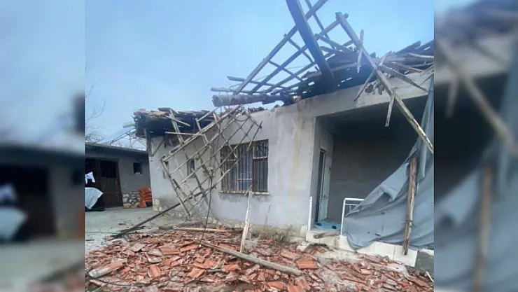 Malatya'da bir evin çatısı çöktü