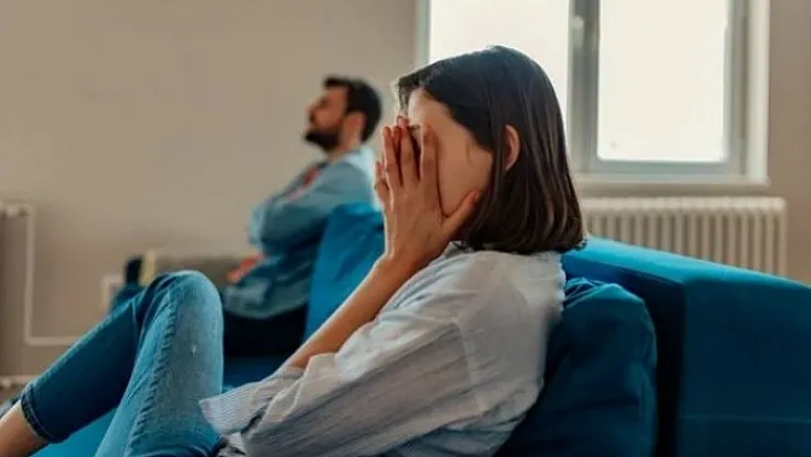 'Alo' şeklinde hitap etmek boşanma sebebi sayıldı