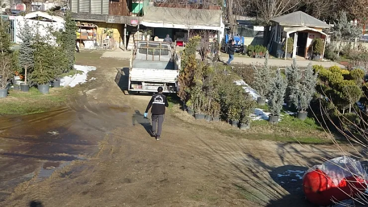 Husumetlisini defalarca bıçaklayarak öldürdü