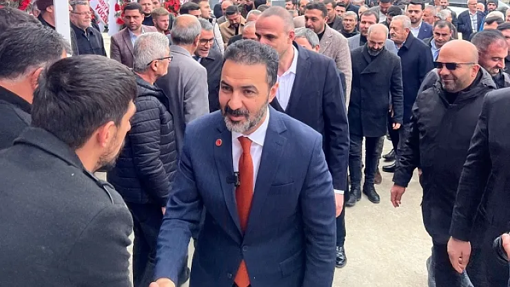 'Şikayetlerinizi CİMER'e değil sandığa yansıtın'