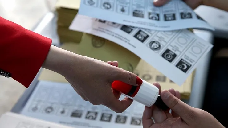 Adım adım oy kullanma rehberi