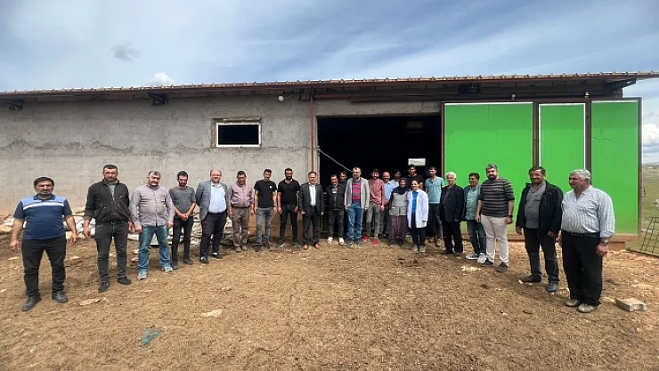 Hayvan yetiştiricilerinin zorlu mesaisi