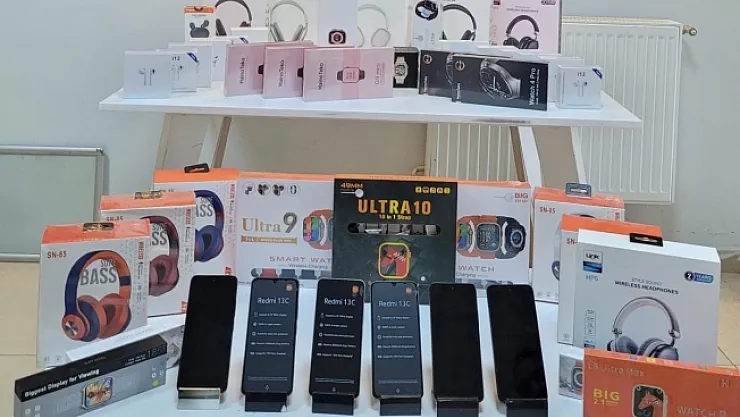 Malatya'da kaçak cep telefonu operasyonu