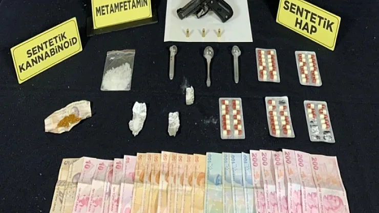 Sokak satıcılarına operasyon: 12 tutuklama