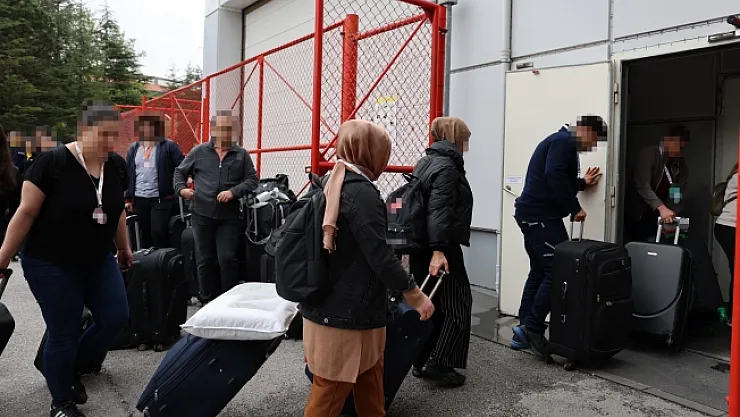 Uzmanlar 40 günlük &quotdış dünyadan izole" sürecine girdi