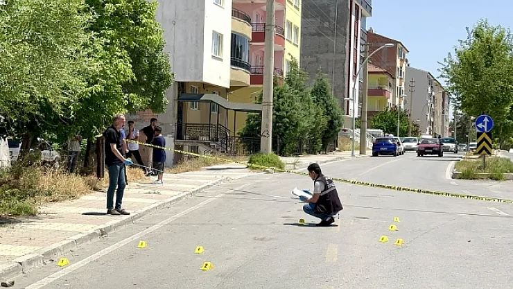 İki grubun silahlı kavgası kanlı bitti!