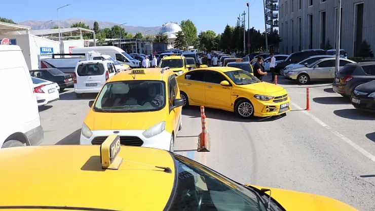 Malatya Büyükşehir Belediyesi'ne 'sarı öfke'