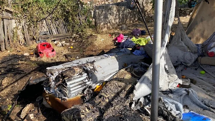 Malatya'da korkutan çadır yangını! Alev alev yandı