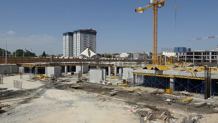 Yeni çarşı projesi hızla ilerliyor