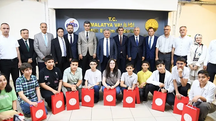 Bakan Ersoy'dan Malatya LGS birincisine hediye!