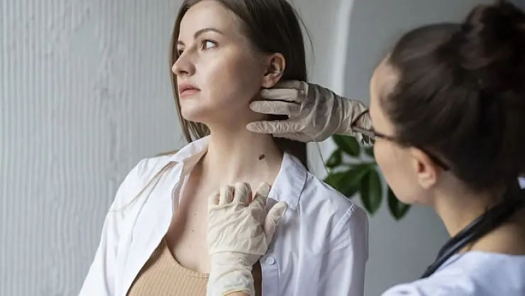 Uzmanı uyardı: 'Güneşte kalmak kanser riskini arttırıyor'