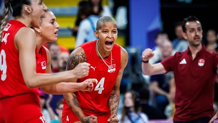 A Milli Kadın Voleybol Takımı yarı finalde!