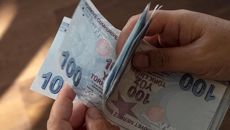 En düşük emekli aylığının fark ödemesi yarın yapılacak