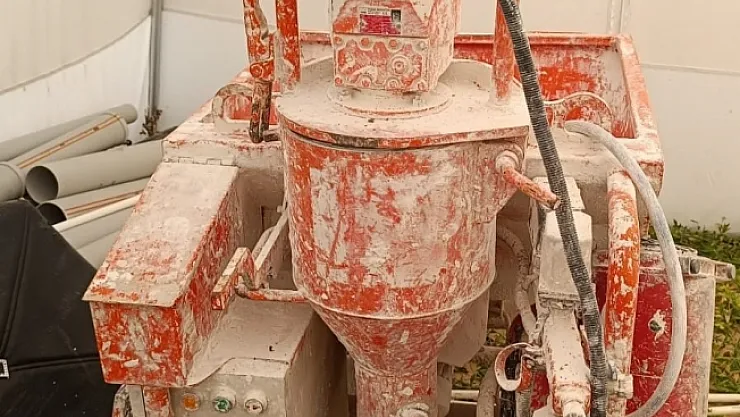 İnşaat malzemesi hırsızları yakalandı