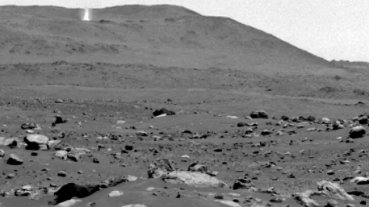 Mars'ın yüzeyinin altında gizemli yapılar keşfedildi