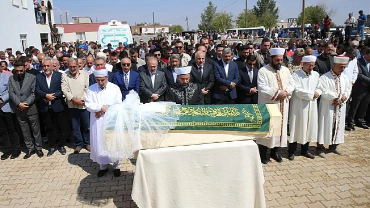 Narin, son yolculuğuna uğurlandı