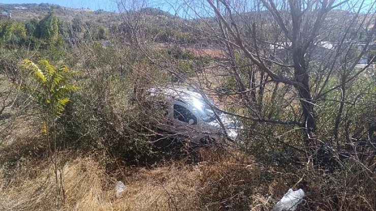 Hafif ticari araç şarampole yuvarlandı: 7 yaralı