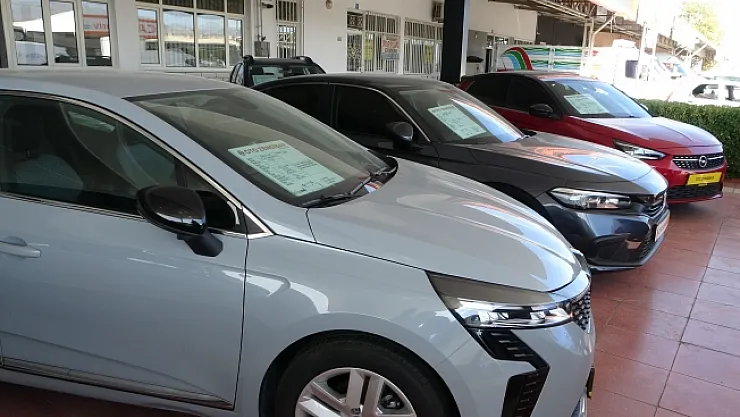 İkinci el otomobil piyasasında gözler yılın son iki ayına çevrildi