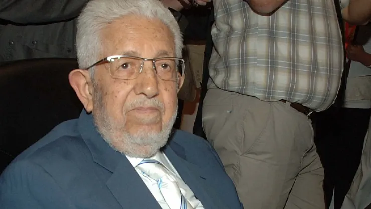 Milli Görüş camiasının acı kaybı! Recai Kutan'ı kaybettik...