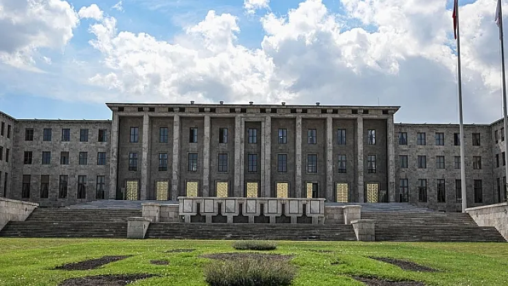 Şiddet konusunda incelemelerde bulunacak