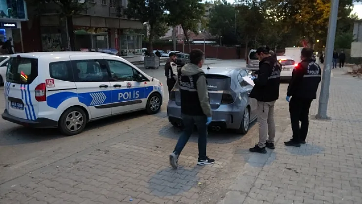 Tartıştığı şahsı bıçakla ağır yaraladı