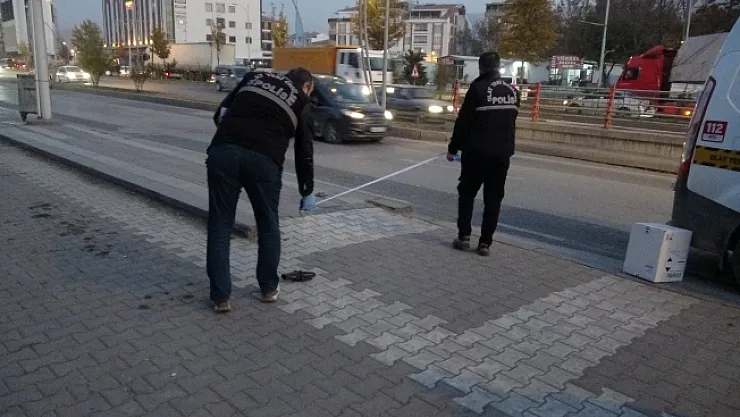 Trambüsten düşen kollektör küçük çocuğun kafasına düştü!