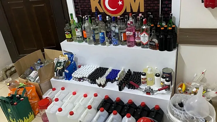 "Çengel-13" operasyonları! 10 bin 600 litre sahte alkol ele geçirildi