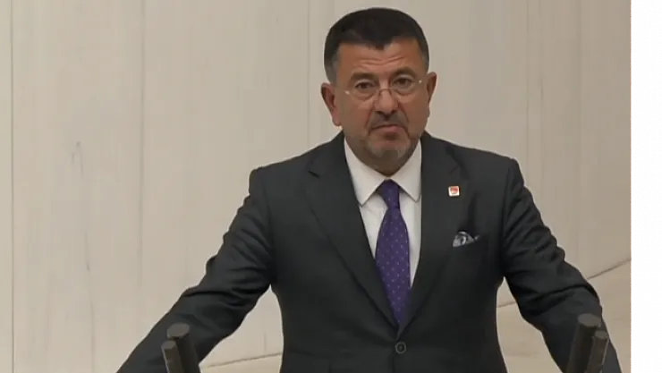 Ağbaba: Gri pasaport skandalı yargı skandalına dönüştü!