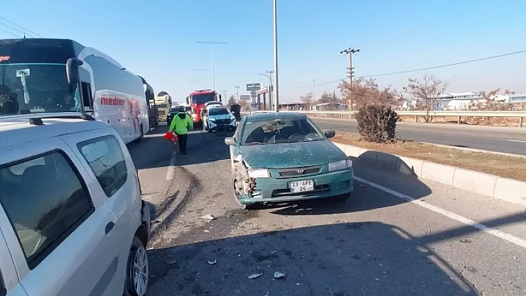 Malatya'da iki araç çarpıştı: 1 yaralı