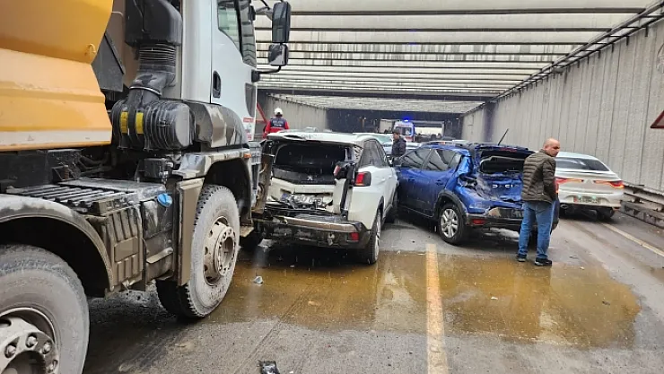 Malatya'da zincirleme kaza: 6 yaralı