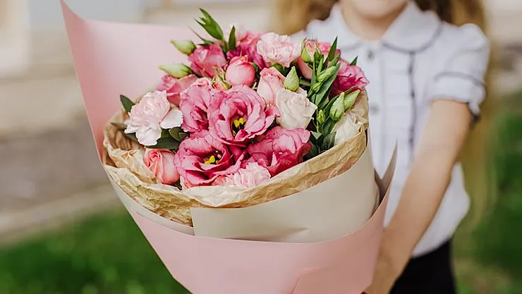 2025 Öğretmenler Günü 24 Kasım Pazartesi Kutlanacak: Öğretmenler Günü Resmi Tatil mi?