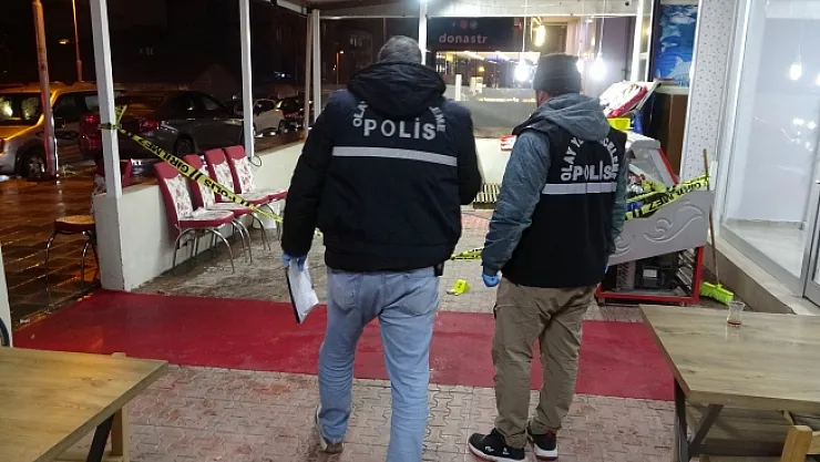 Balıkçıda bıçaklı kavga: 2 yaralı