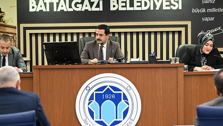 Başkan Taşkın: 2025'te Battalgazi'ye hizmet yağacak