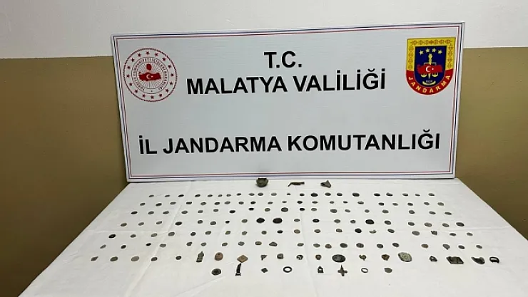 Malatya'da jandarmadan tarihi eser operasyonu