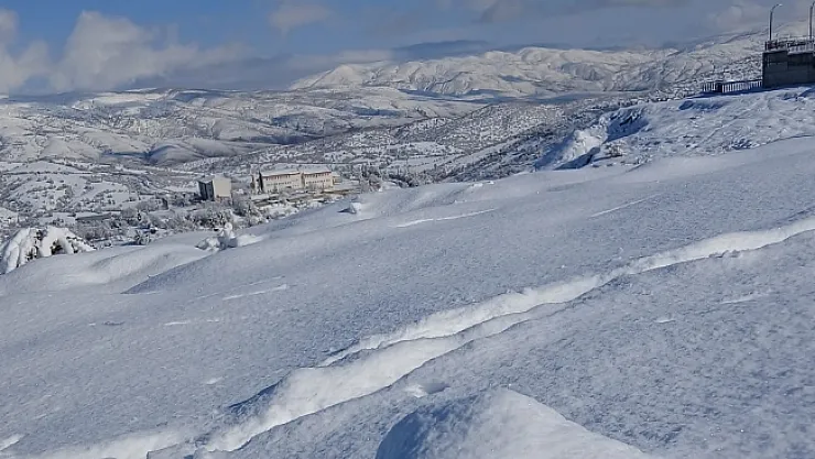 Malatya'nın iki ilçesinde eğitime kar engeli