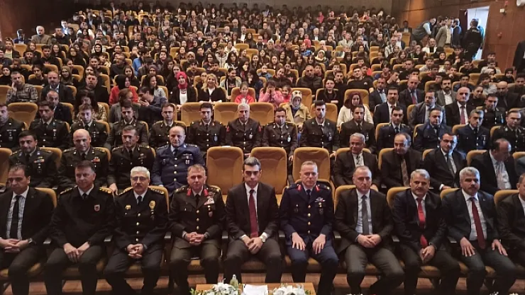 İstiklal Marşı'nın kabulü ve Mehmet Akif Ersoy'u anma programı