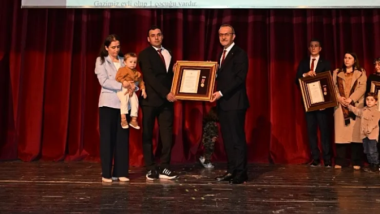 Malatya'da şehit ailelerine vefa! Devlet övünç madalyası takdim edildi