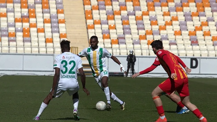 Yeni Malatyaspor Şanlıurfaspor'a 4-1 mağlup oldu