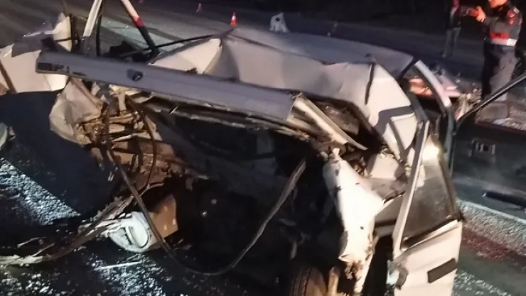Malatya'da iki otomobil çarpıştı: 1 ölü, 3 yaralı
