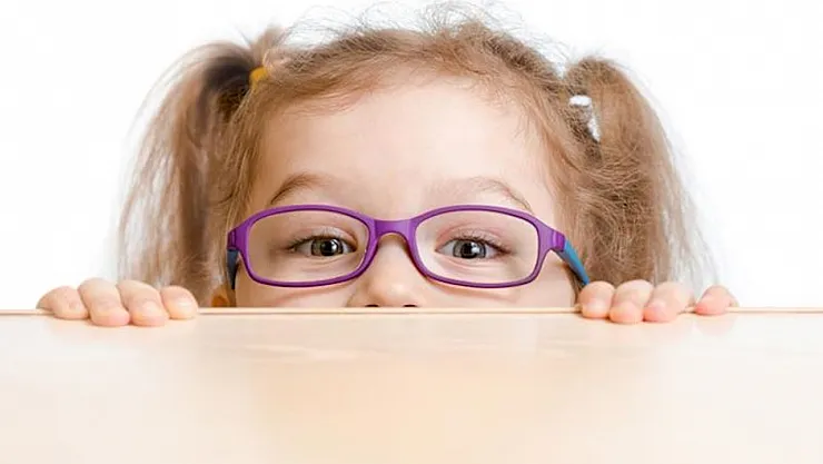 Çocukların Göz Sağlığı Tehlikede: Dünya 2050'de Miyopi Salgınıyla Karşılaşacak