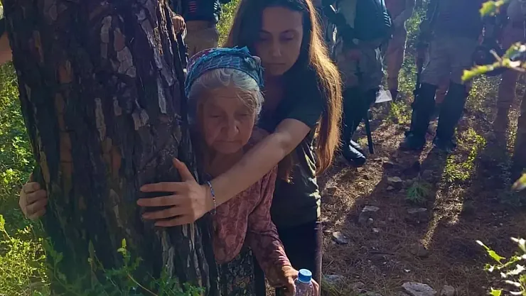 Akbelen Direnişinin Simgesi Zehra Nine Hayatını Kaybetti