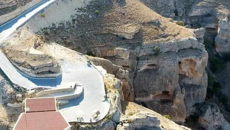 Anadolu'nun Büyük Kanyonu: Levent Vadisi'nin Eşsiz Doğası ve Tarihi