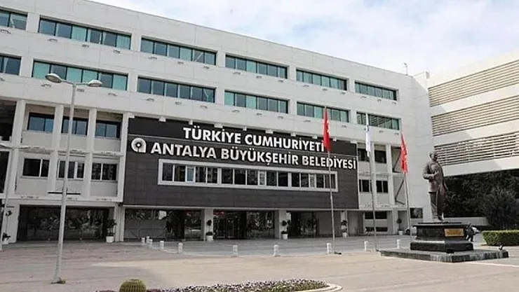 Antalya'da rüşvet soruşturmasında yeni gelişme
