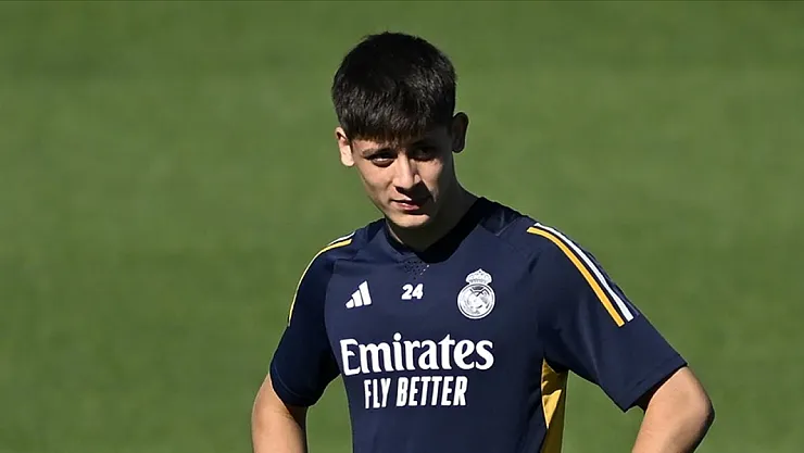 Arda Güler'in 90'a Gönderdiği Şut İspanya Basınında Manşet Oldu